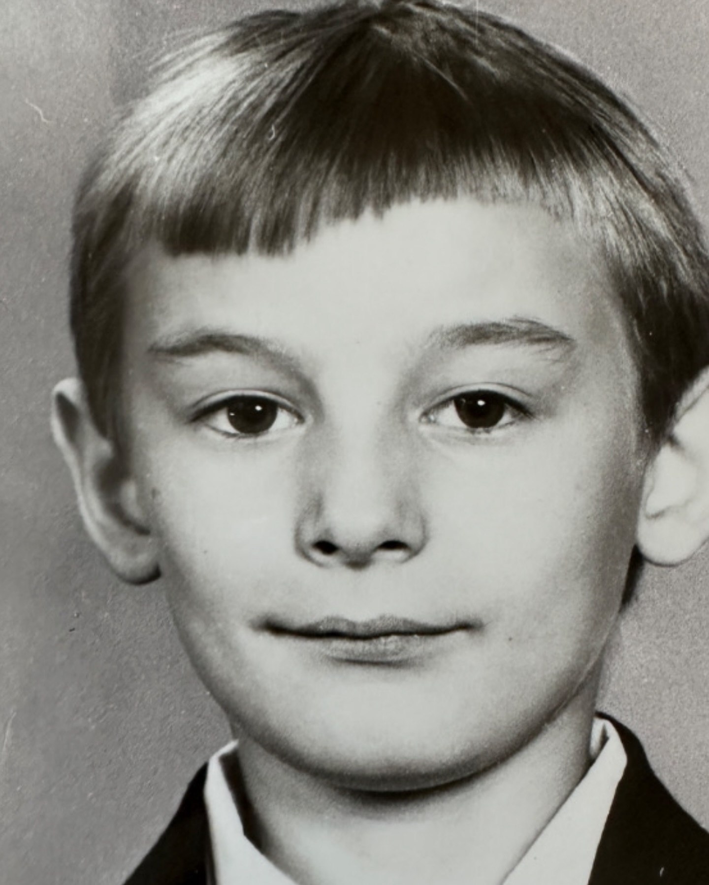 Как украинские звезды выглядели в детстве: редкие фото, которые вас удивят